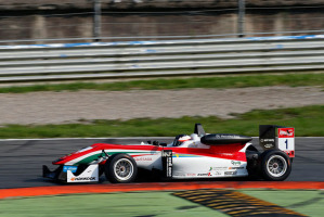 Rosenqvist in azione a Monza