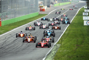 Le monoposto dell'Italian F.4 Championship Powered by Abarth a Monza