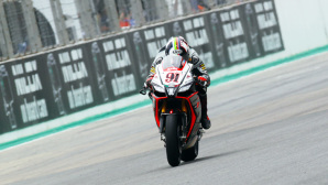 Haslam, terzo al traguardo con l'Aprilia